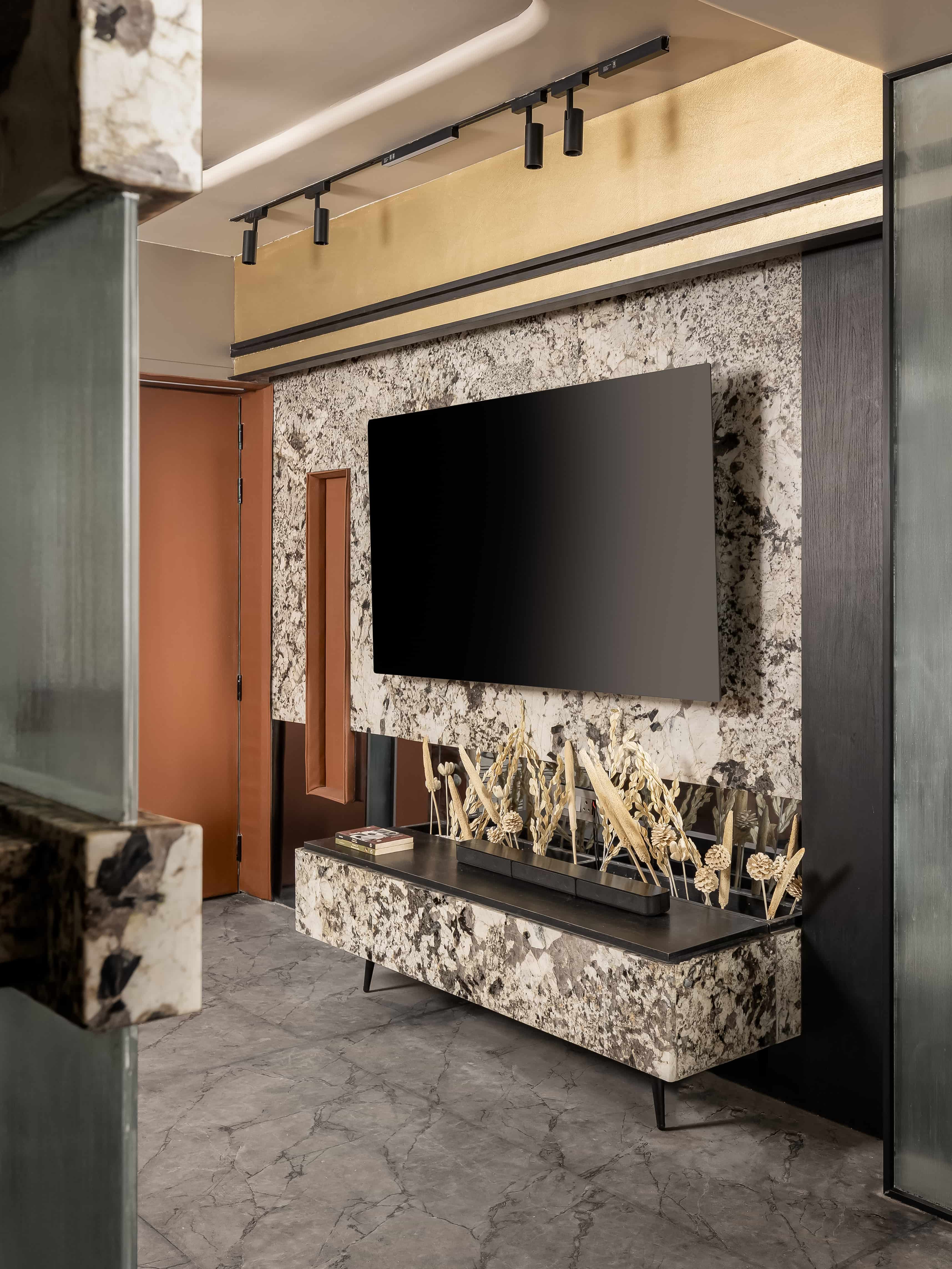 Residential interior by Avvigupta Designings